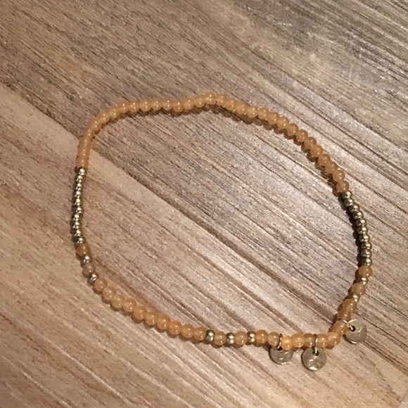 Bundle of 5 Boho Multilayered Bead Bracelets - Picture 7 of 8